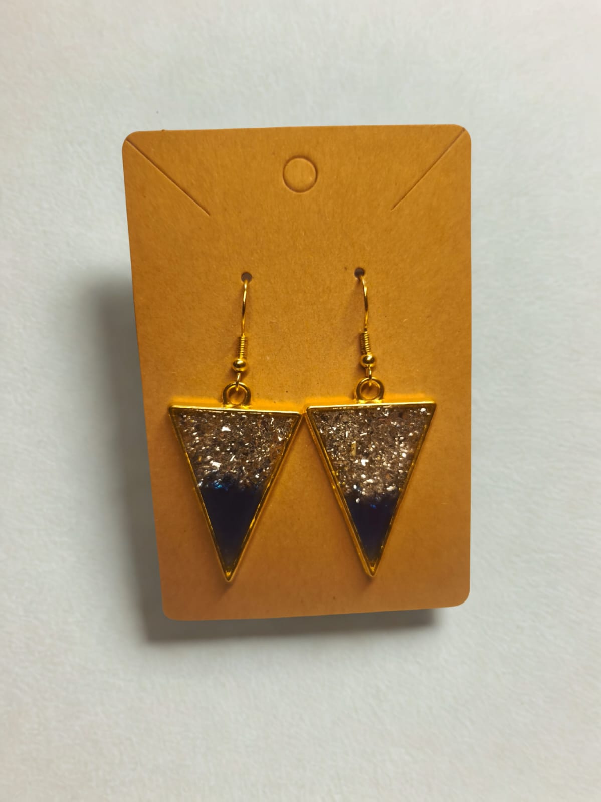 Boucle d'oreille triangulaire