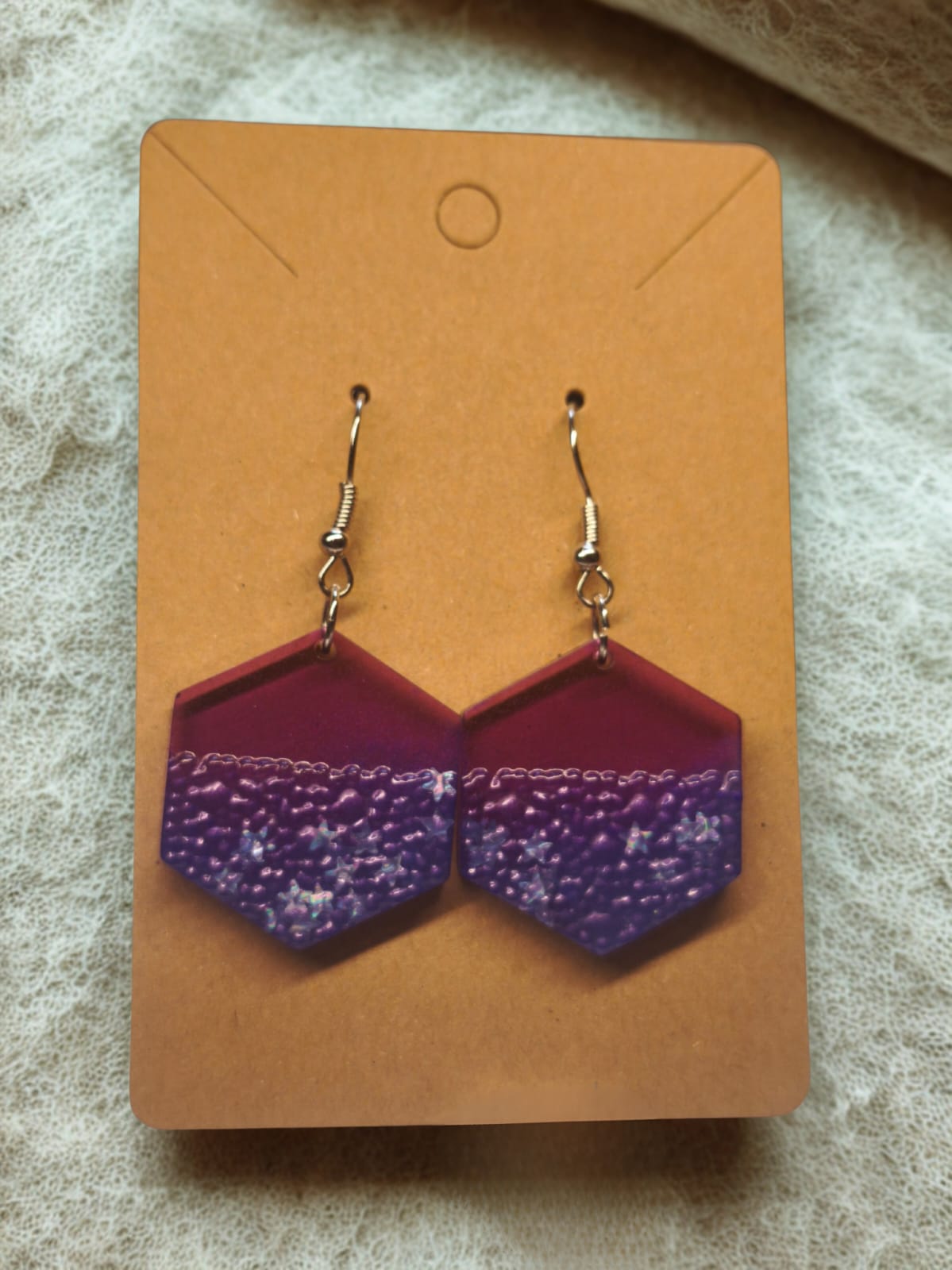 Boucle d'oreille hexagonale