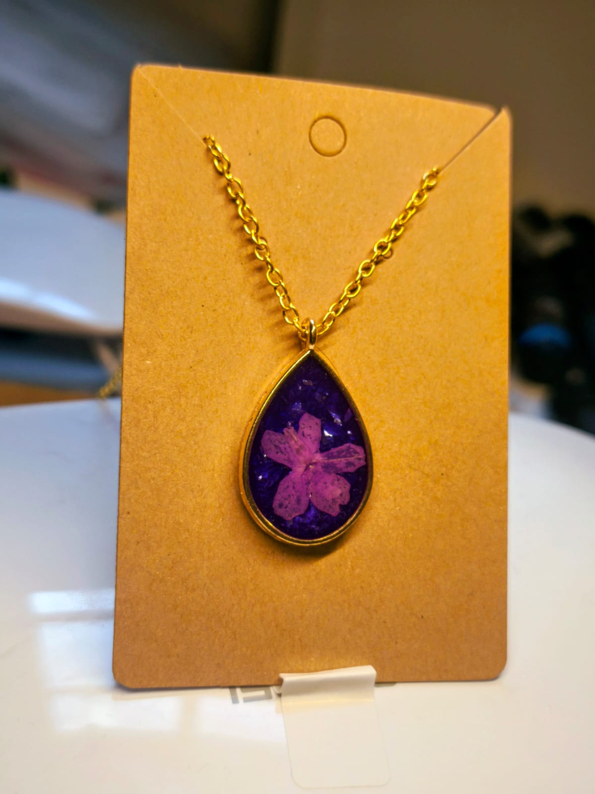 Pendentif goutte floral